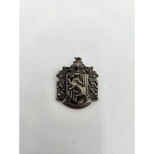 Harry Potter Wizarding World Hufflepuff‎ Crest Pin silver color Brooch Pin